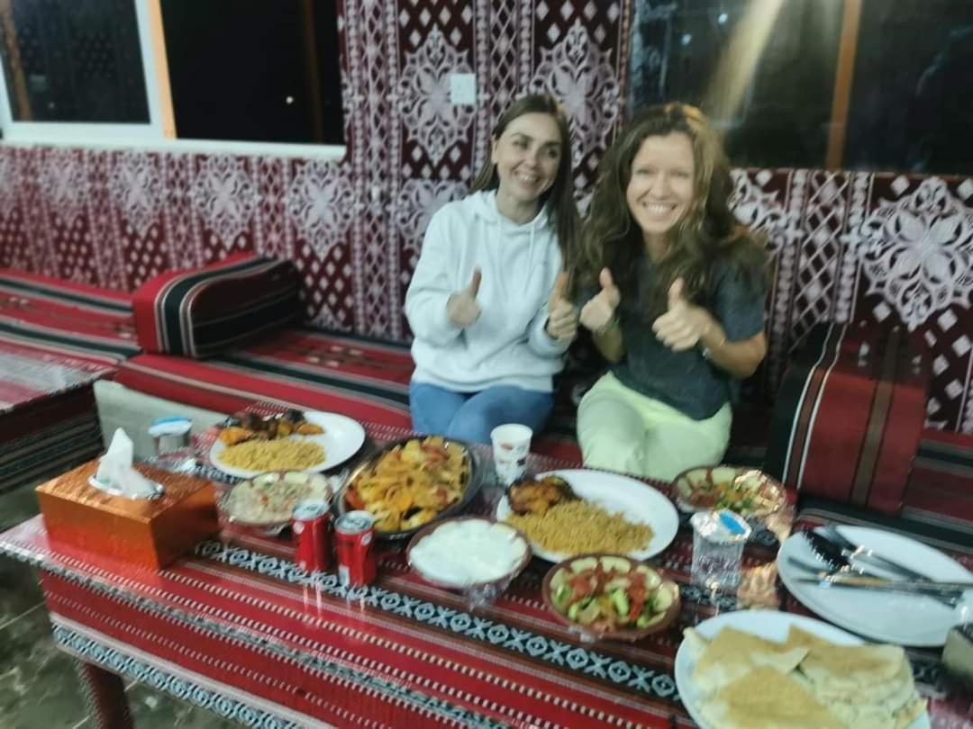 Rum Titanic Camp Wadi Rum Ngoại thất bức ảnh